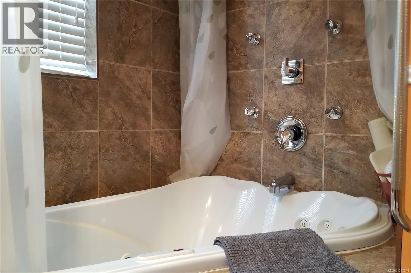 824 Springbok Rd, Campbell River, British Columbia  V9W 7M3 - Photo 19 - 1020346