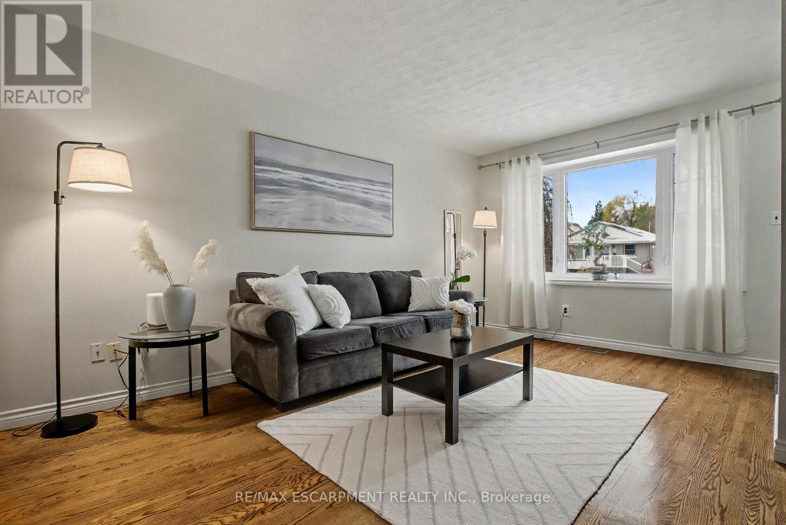 111 First Avenue, Cambridge, Ontario  N1S 2B5 - Photo 7 - X12540616