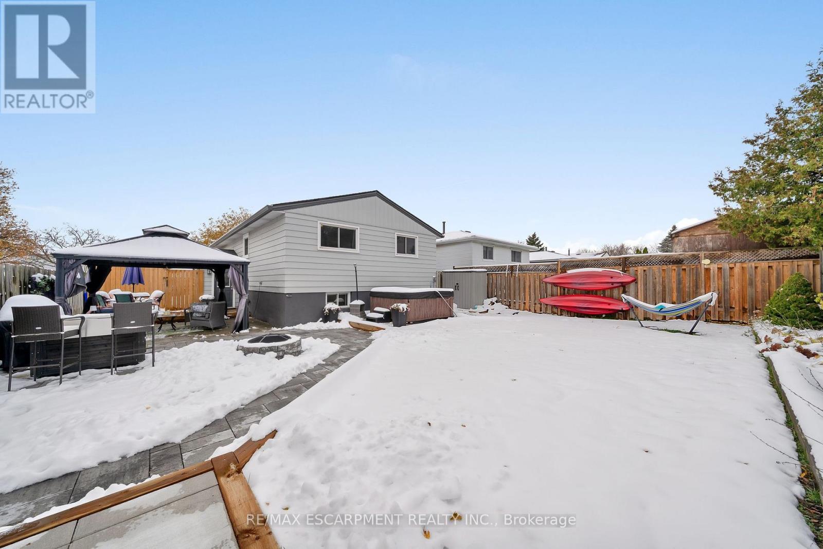 31 Raleigh Street, Hamilton, Ontario  L8W 1H4 - Photo 29 - X12540650