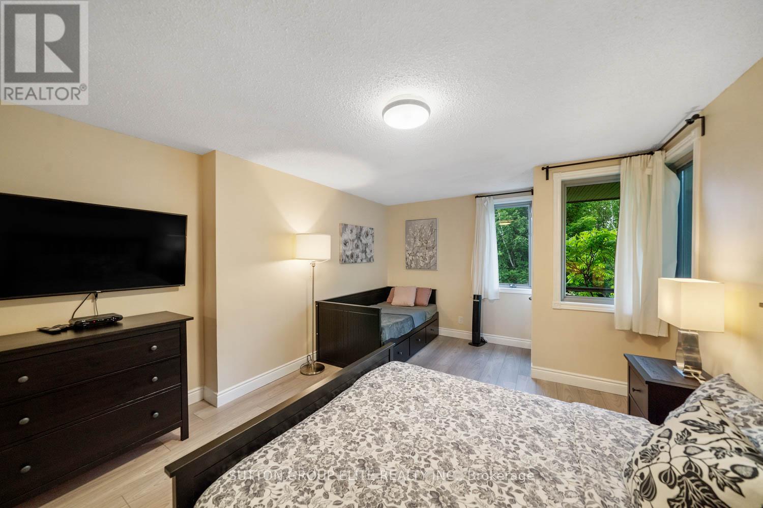 16 - 1611 Grandview Hilltop Drive, Huntsville, Ontario  P1H 2J5 - Photo 24 - X12540706