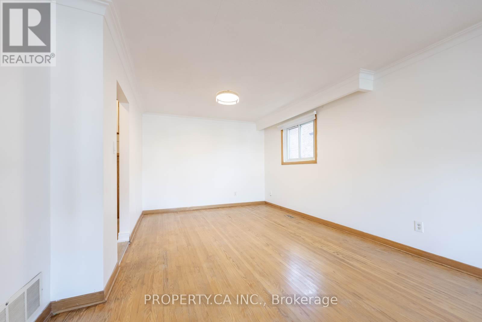 Main - 15 Riant Street, Toronto, Ontario  M1M 3S8 - Photo 13 - E12540718