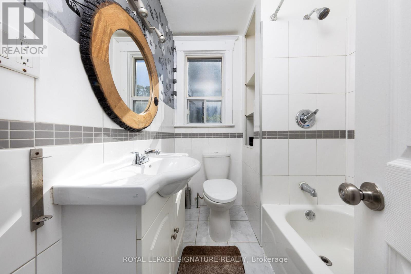 43 Torrens Avenue, Toronto, Ontario  M4K 2H9 - Photo 27 - E12540806