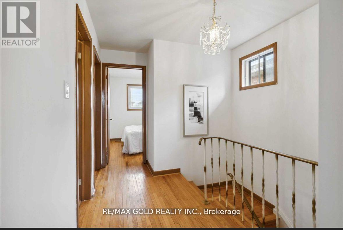 39 Magnolia Avenue, Toronto, Ontario  M1K 3K3 - Photo 10 - E12540828