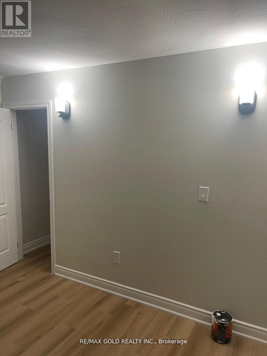 39 Magnolia Avenue, Toronto, Ontario  M1K 3K3 - Photo 12 - E12540828