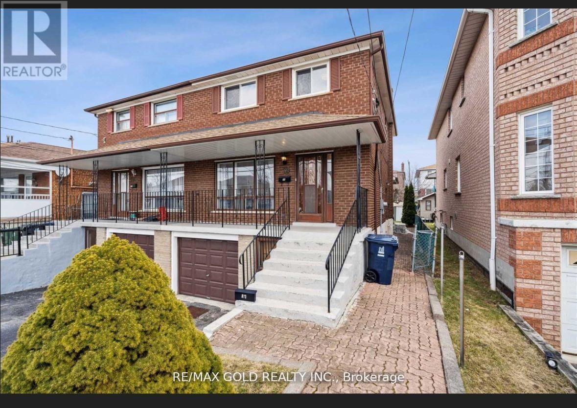 39 Magnolia Avenue, Toronto, Ontario  M1K 3K3 - Photo 2 - E12540828