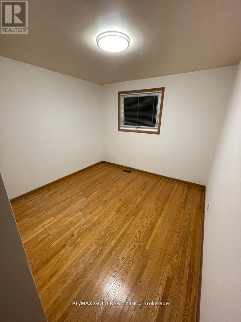 39 Magnolia Avenue, Toronto, Ontario  M1K 3K3 - Photo 6 - E12540828