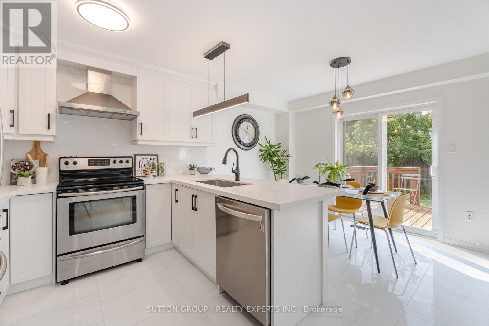 41 Solmar Avenue, Whitby, Ontario  L1R 2Z6 - Photo 19 - E12540834