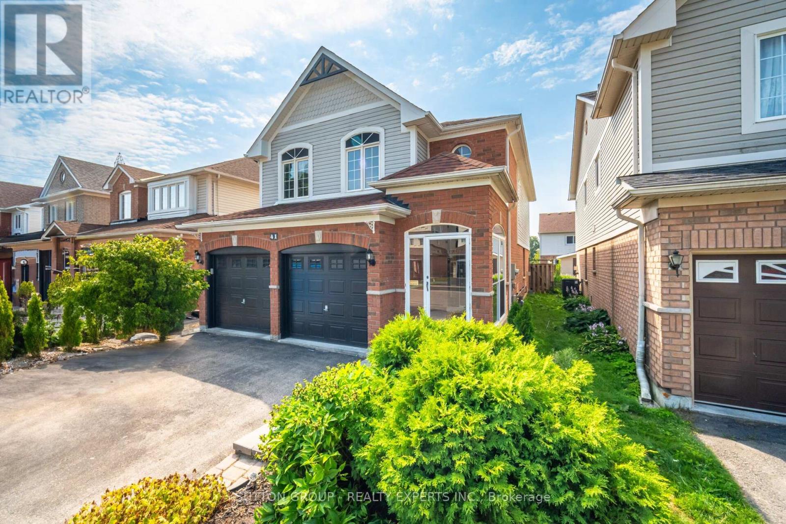 41 Solmar Avenue, Whitby, Ontario  L1R 2Z6 - Photo 3 - E12540834