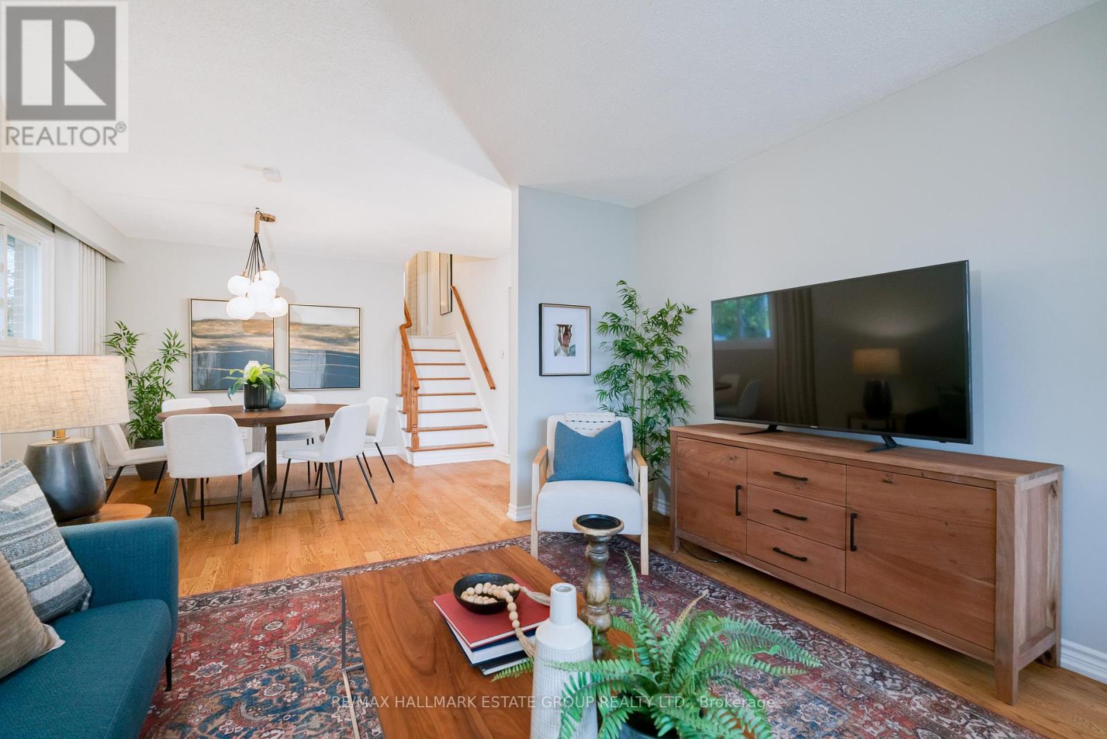 950 Bayshore Court, Pickering, Ontario  L1W 2Y3 - Photo 6 - E12540838