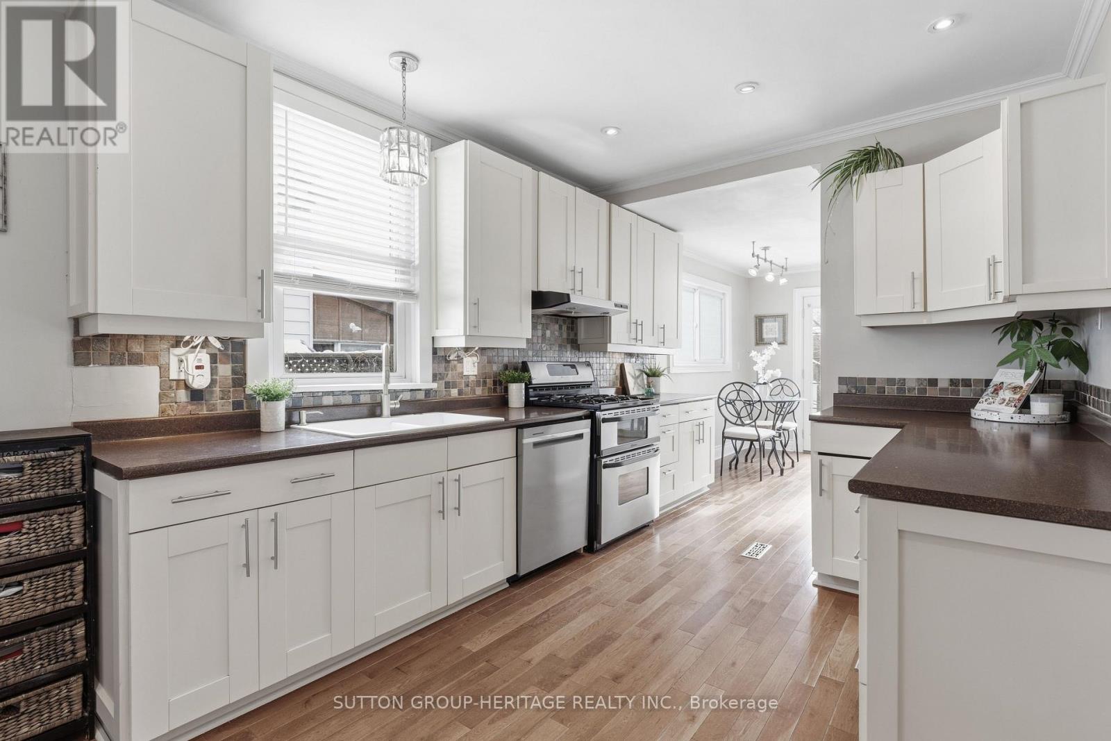 211 Gliddon Avenue, Oshawa, Ontario  L1H 1Y9 - Photo 18 - E12540852