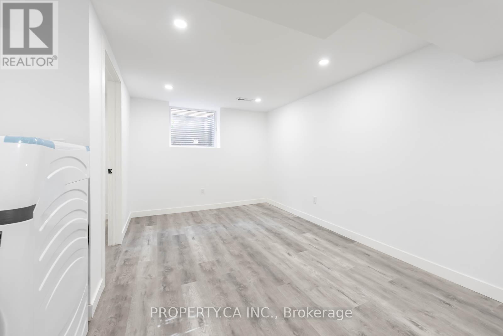 Bsmnt B - 15 Riant Street, Toronto, Ontario  M1M 3S8 - Photo 15 - E12540880