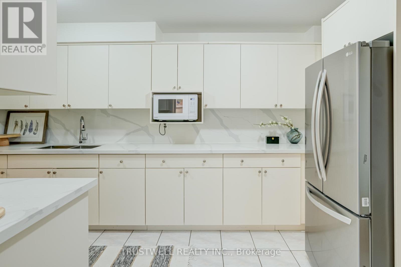 44 Caronia Square, Toronto, Ontario  M1B 2Z8 - Photo 14 - E12540896