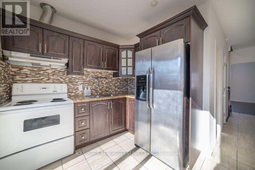 C - 1111 Gerrard Street E, Toronto, Ontario  M4M 1Z9 - Photo 4 - E12540912