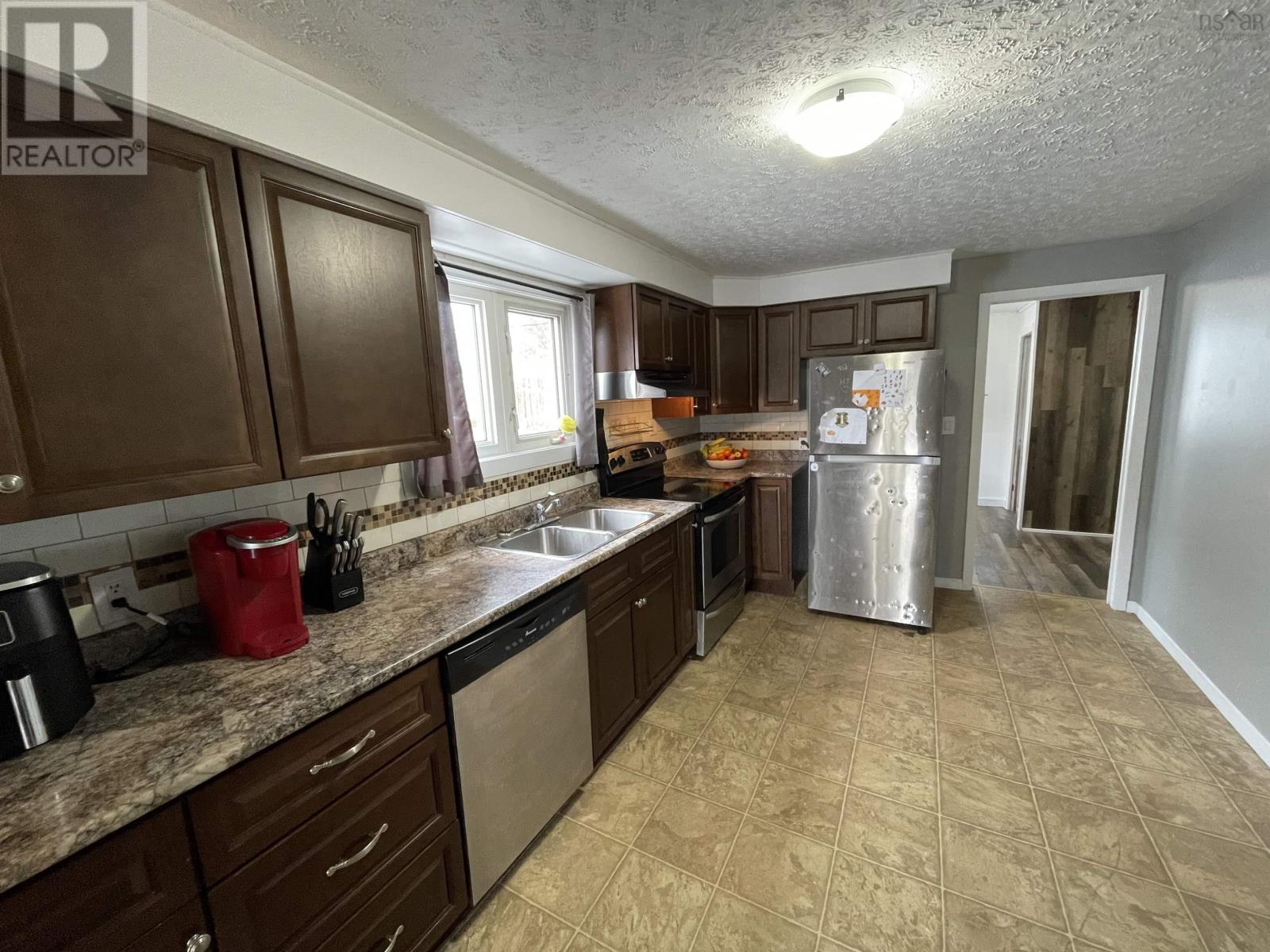 Property at 3 Onslow Road image 5