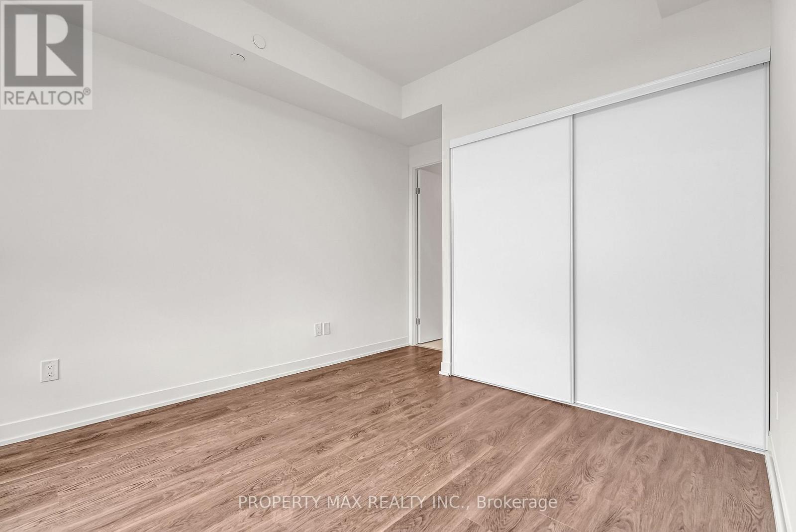 728 - 2 David Eyer Road, Richmond Hill, Ontario  L4S 0N6 - Photo 17 - N12540728