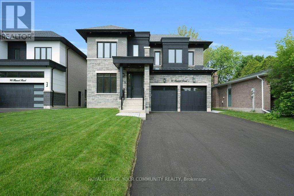 92 HOWARD ROAD, Newmarket, Ontario