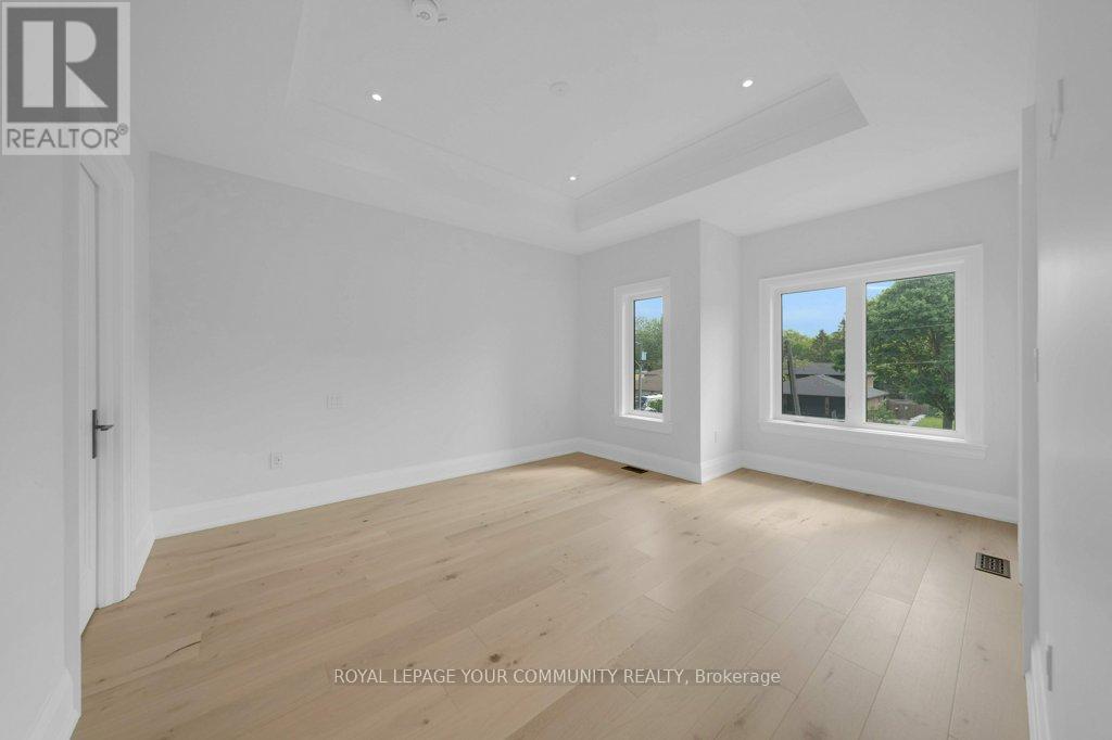 92 Howard Road, Newmarket, Ontario  L3Y 3G7 - Photo 30 - N12540742