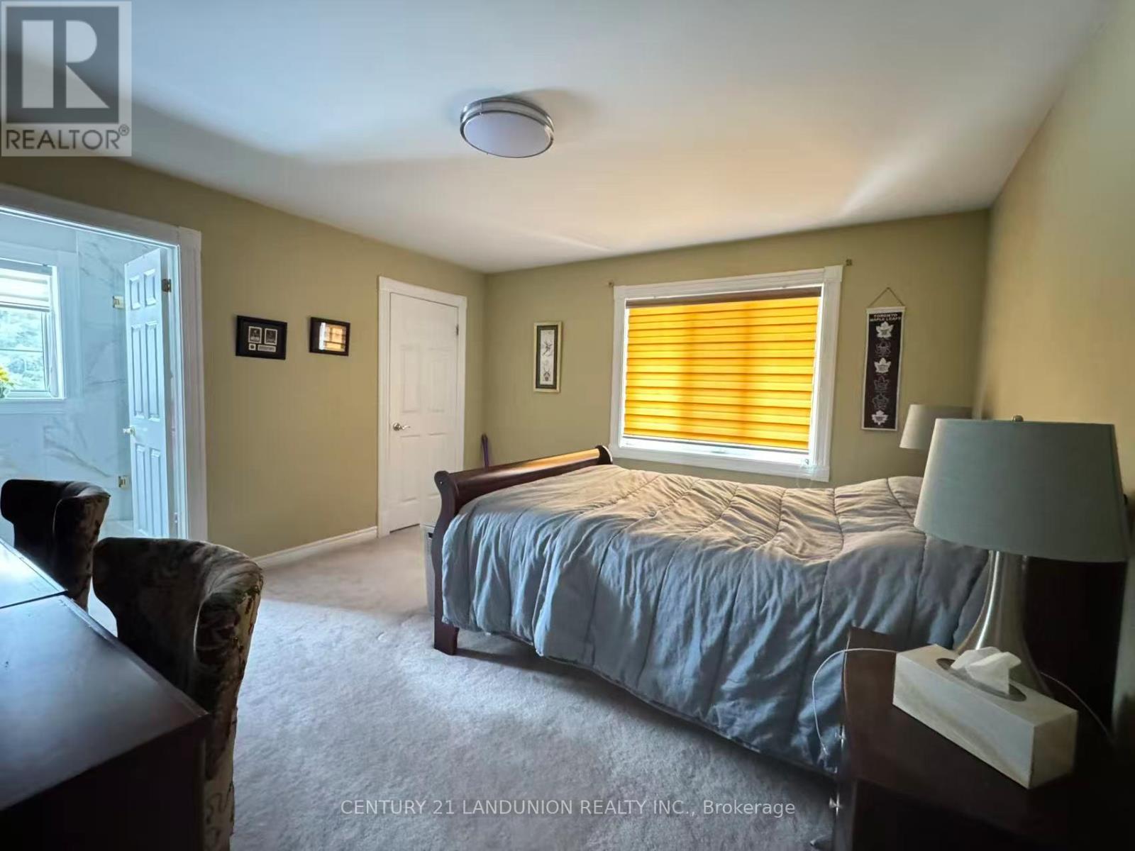 5 Dafoe Court, Aurora, Ontario  L4G 7C8 - Photo 17 - N12540780