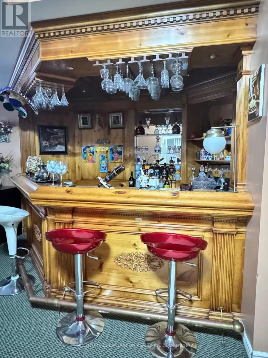 5 Dafoe Court, Aurora, Ontario  L4G 7C8 - Photo 18 - N12540780