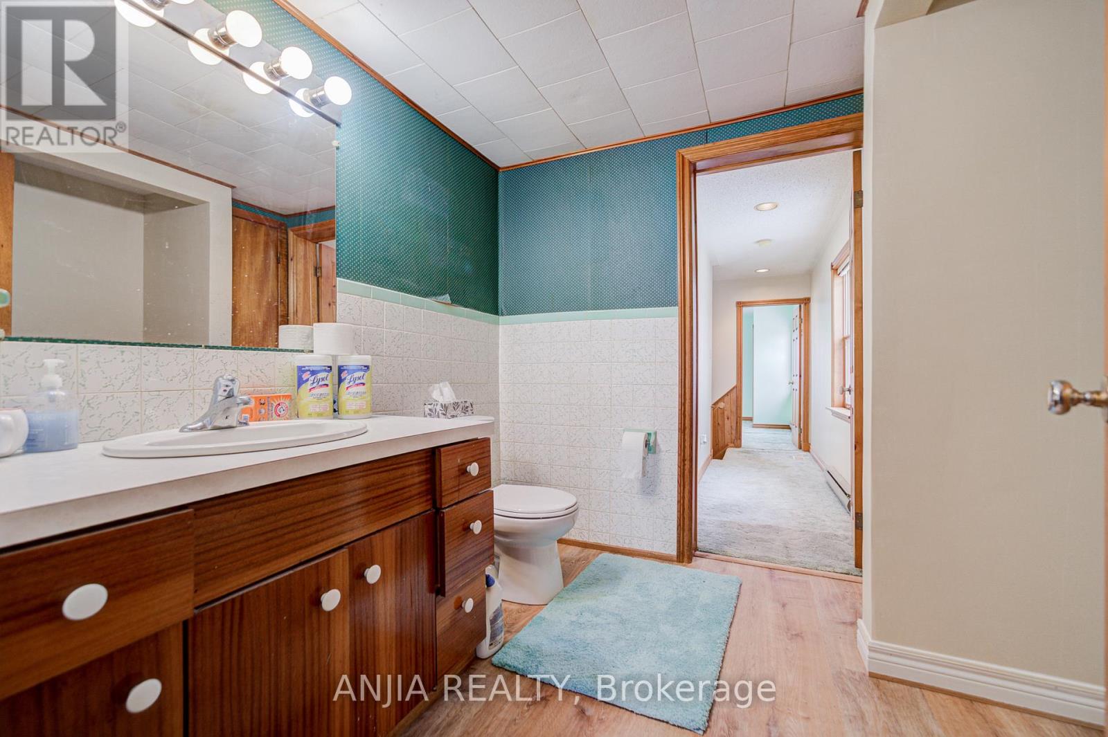 7092 Simcoe County 27 Road, Essa, Ontario  L0L 2N2 - Photo 30 - N12540816