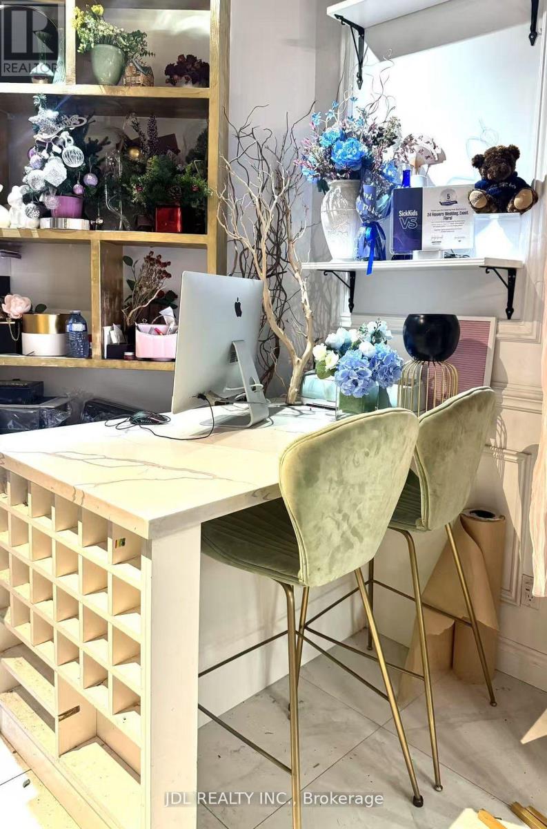 127 - 3636 Steeles Avenue E, Markham, Ontario  L3R 1K9 - Photo 4 - N12540826