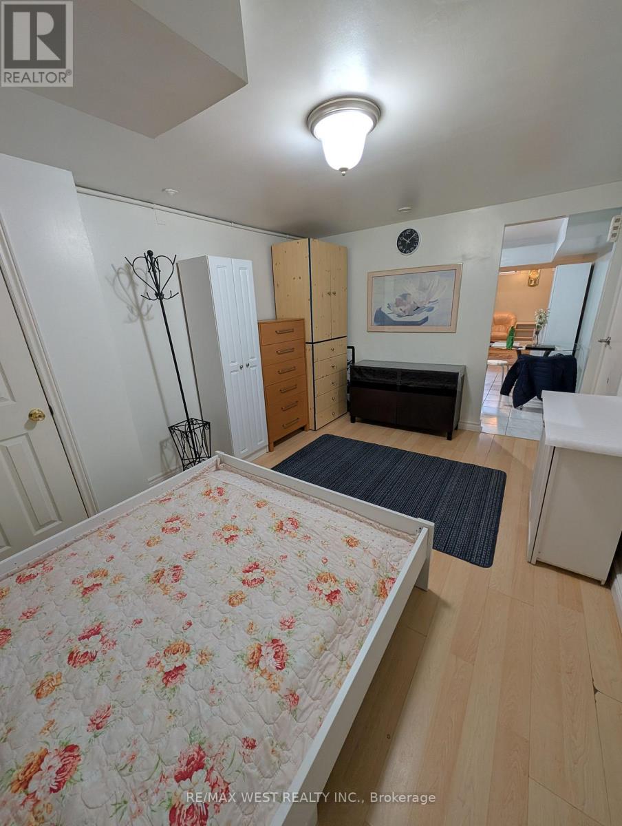 14 Thornway Avenue, Vaughan, Ontario  L4J 7R8 - Photo 9 - N12540850