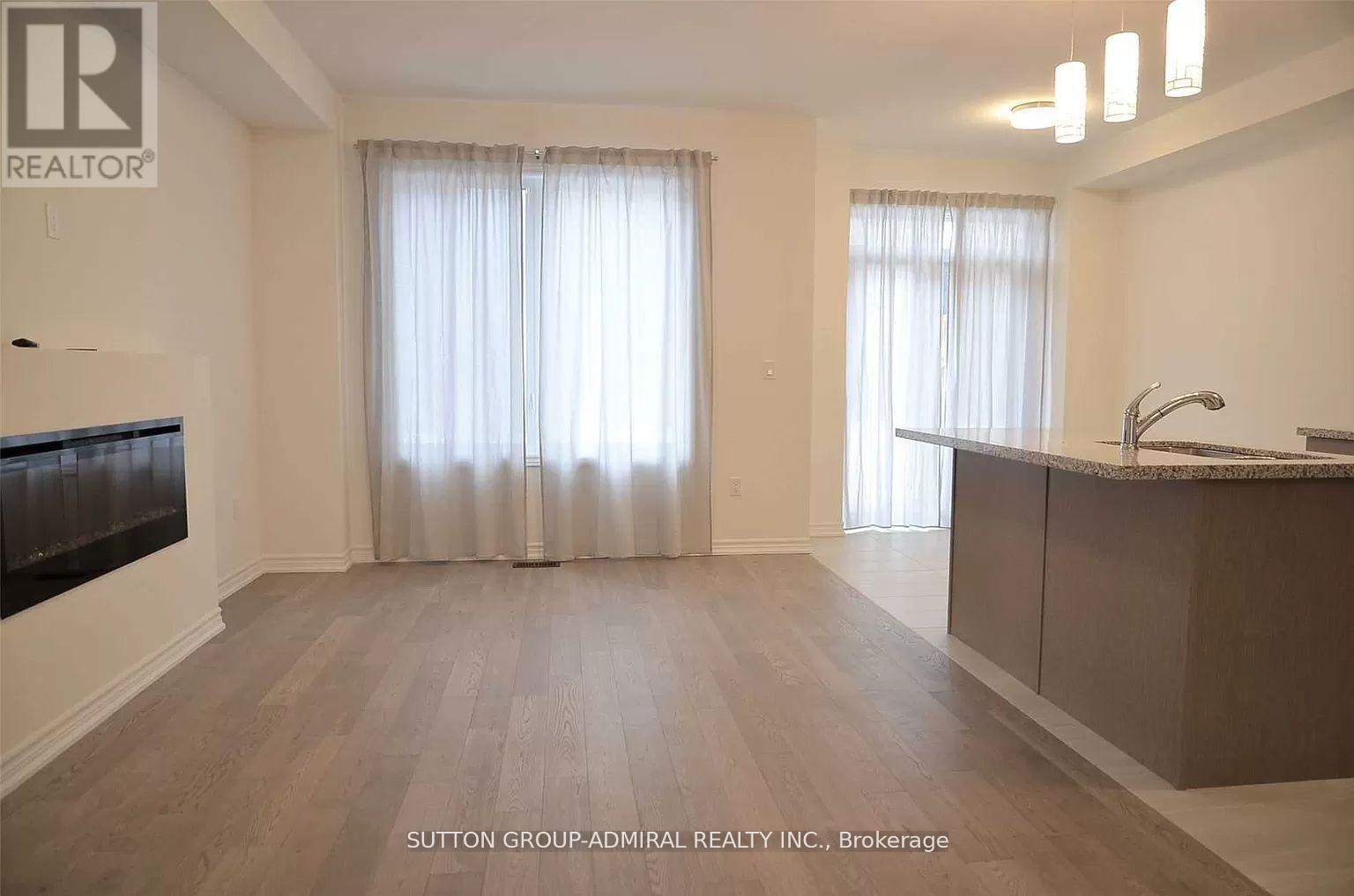 1475 Blackmore Street, Innisfil, Ontario  L9S 0P1 - Photo 2 - N12540980