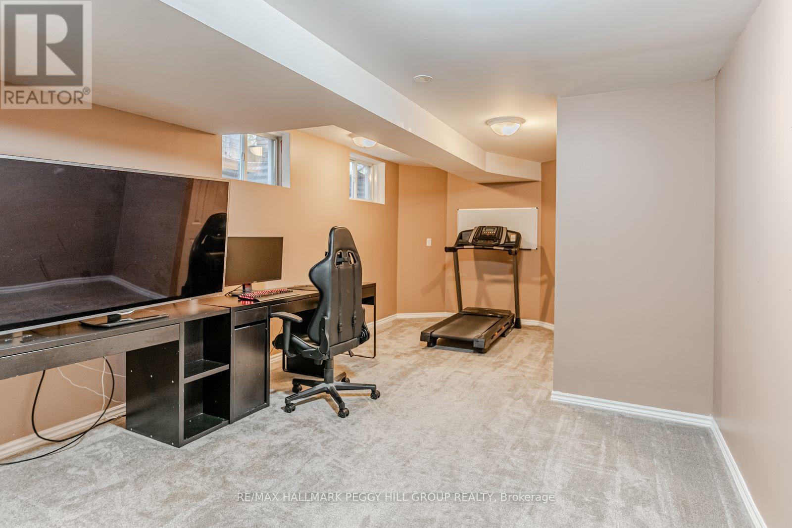 50 Downing Crescent, Barrie, Ontario  L4N 8V6 - Photo 12 - S12540898