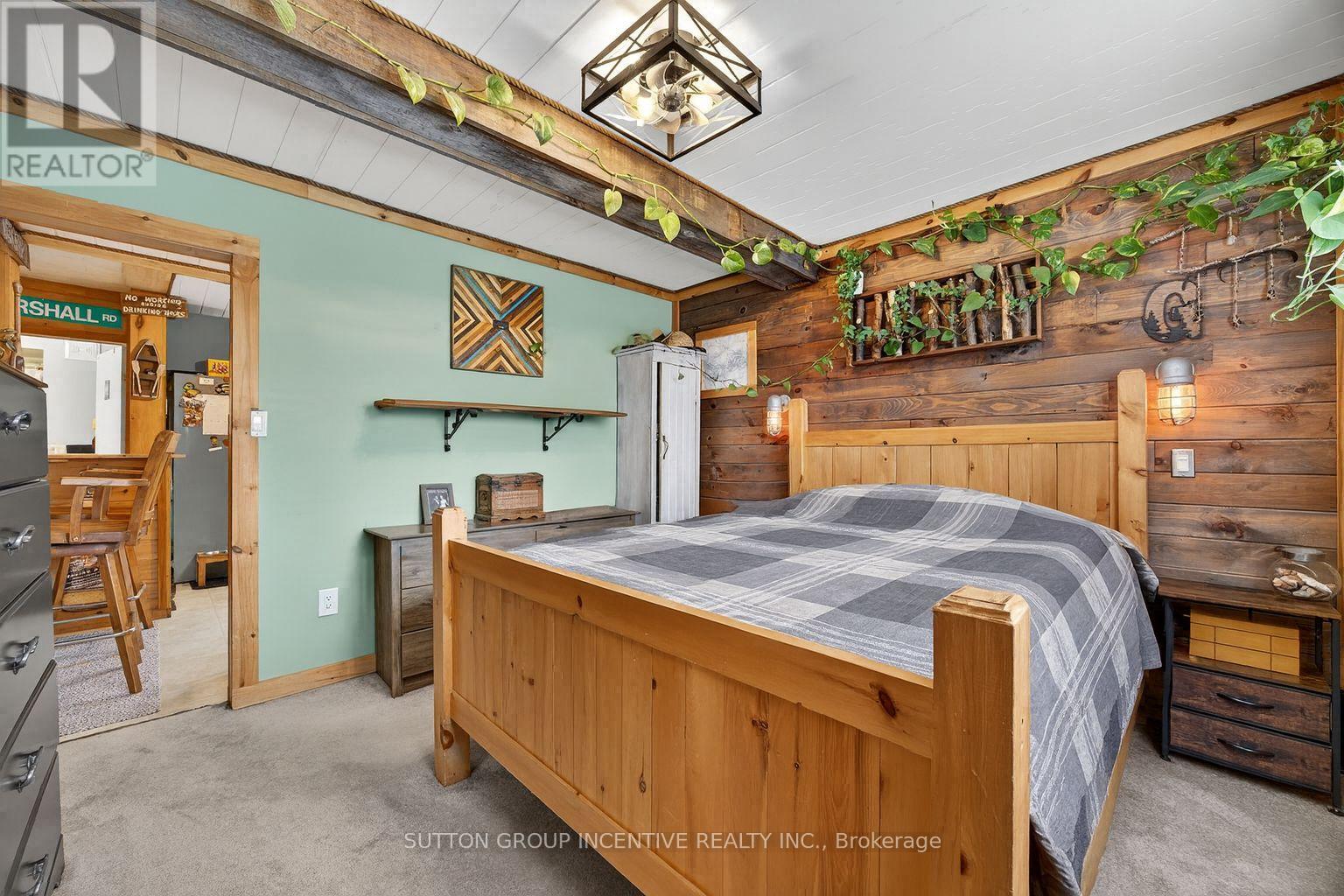 15 Playfair Drive, Tay, Ontario  L0K 2C0 - Photo 10 - S12540946