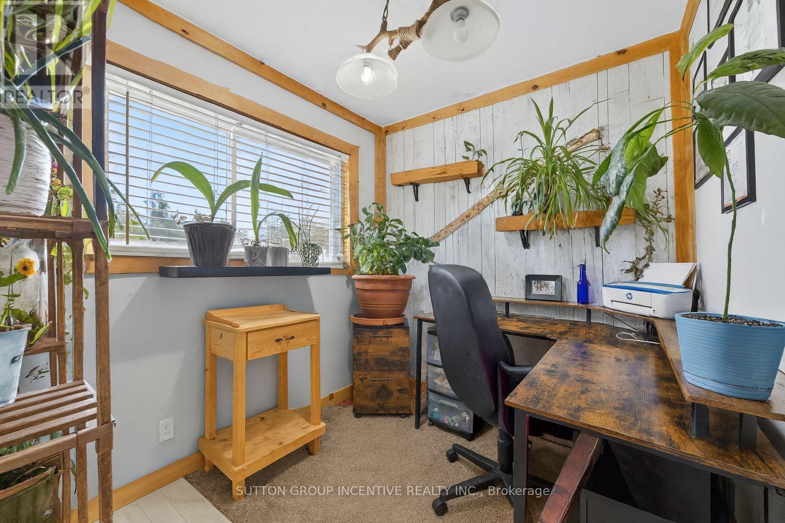 15 Playfair Drive, Tay, Ontario  L0K 2C0 - Photo 12 - S12540946