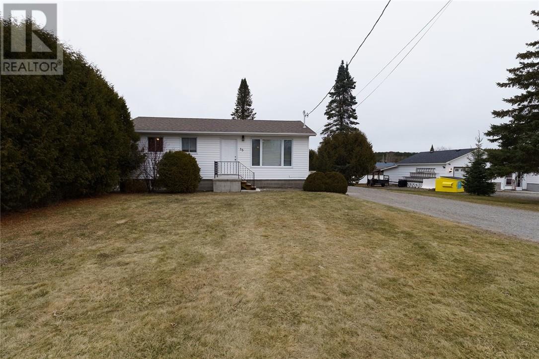 38 Sunderland Road, Garson, Ontario