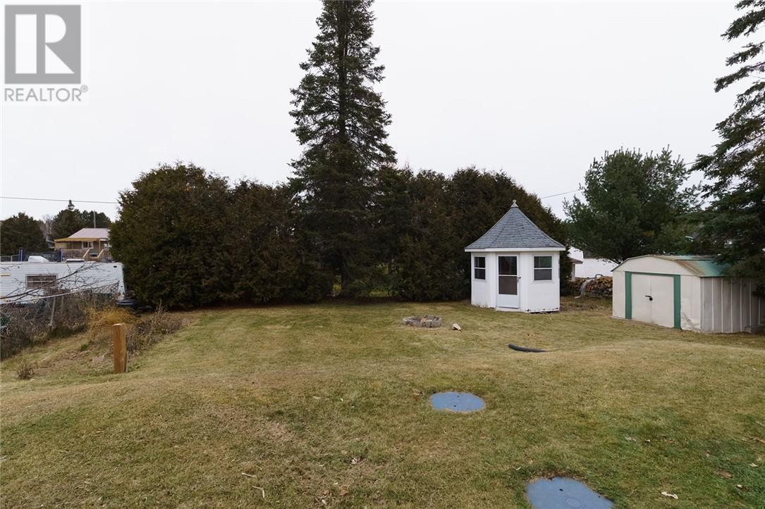 38 Sunderland Road, Garson, Ontario P3L 1M8 - Photo 11 - 2125604