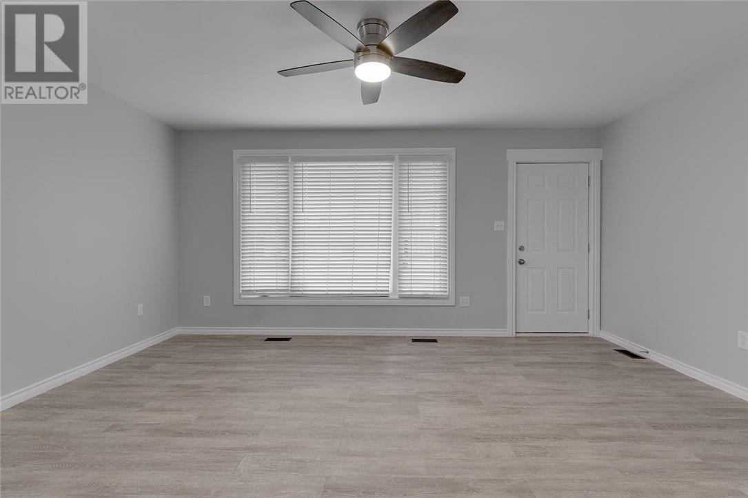 38 Sunderland Road, Garson, Ontario P3L 1M8 - Photo 16 - 2125604