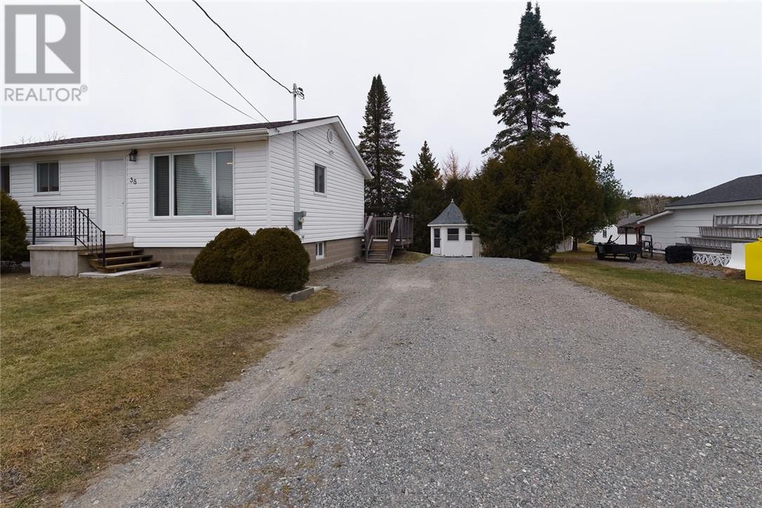38 Sunderland Road, Garson, Ontario P3L 1M8 - Photo 28 - 2125604