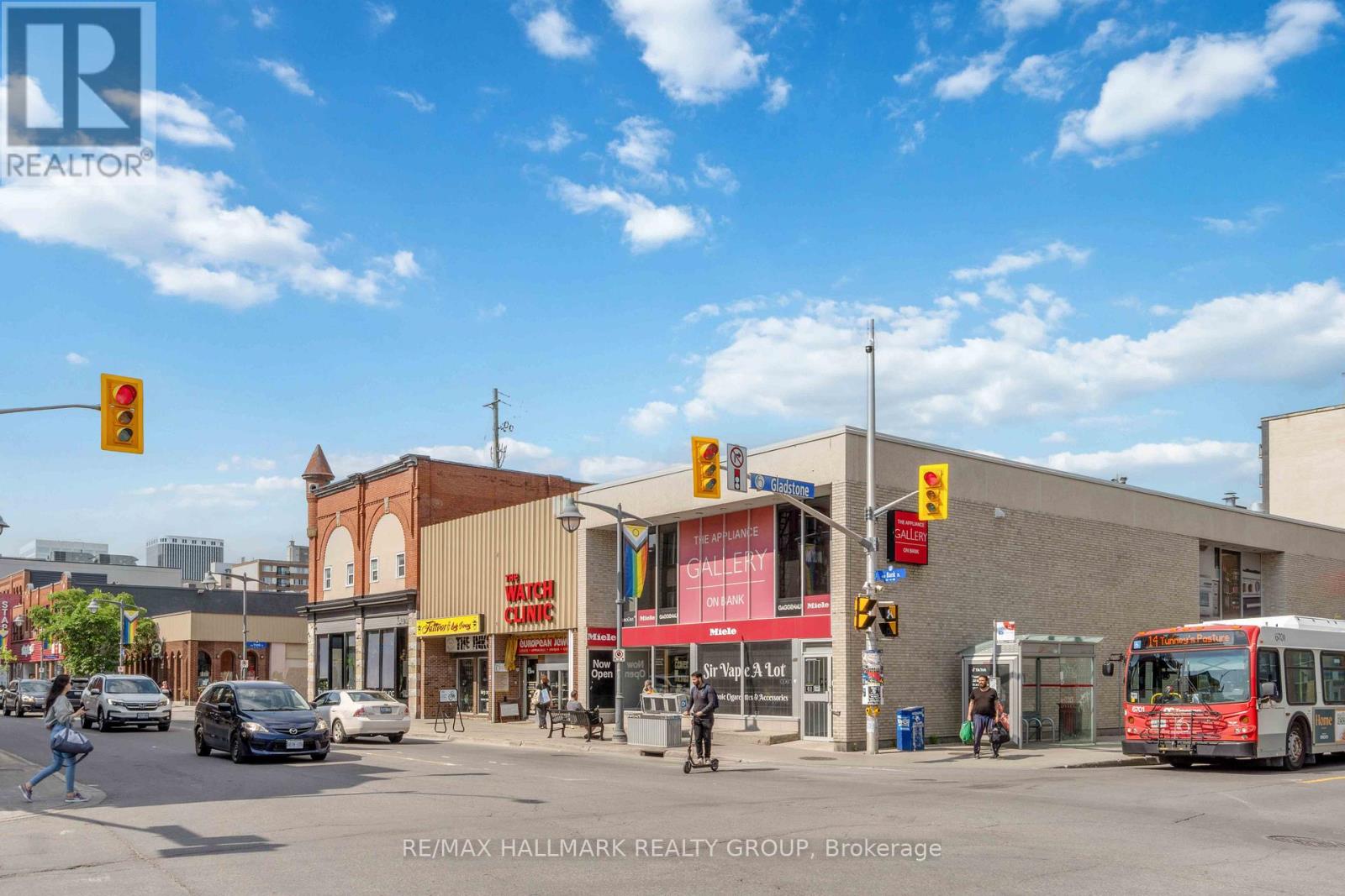 431 Bank Street, Ottawa, Ontario  K2P 1Y7 - Photo 8 - X12405674