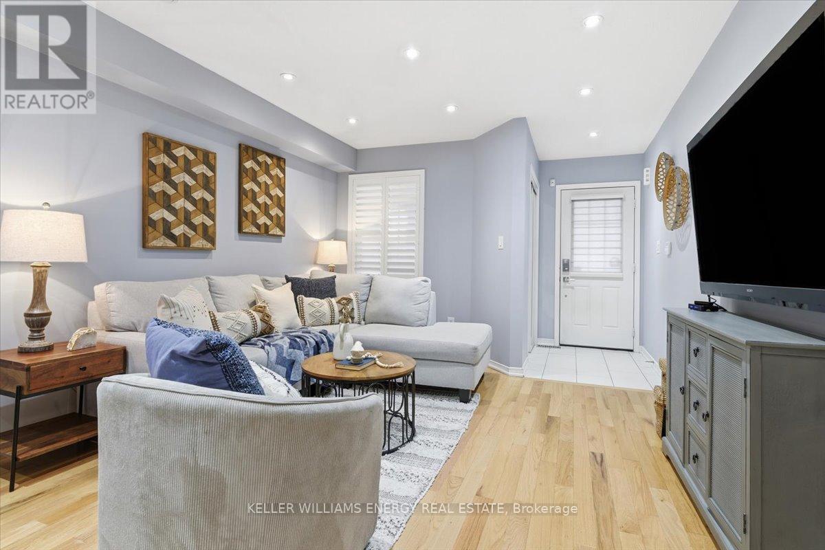 52 Elliottglen Drive, Ajax, Ontario L1Z 0H2 - Photo 8 - E12541092