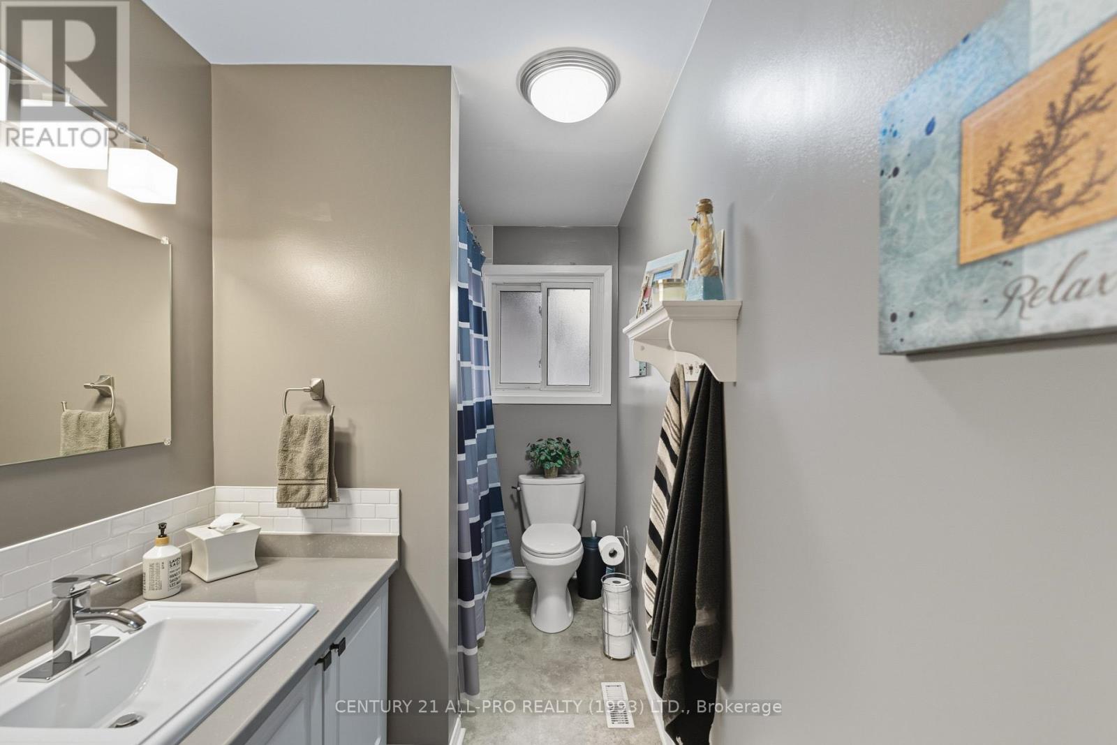 895 Exeter Street, Oshawa, Ontario  L1G 6R9 - Photo 21 - E12541130