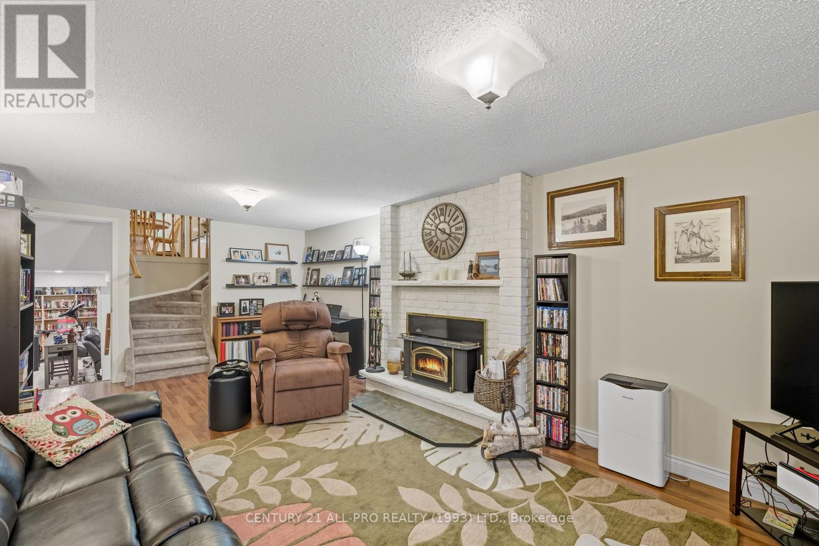 895 Exeter Street, Oshawa, Ontario  L1G 6R9 - Photo 31 - E12541130