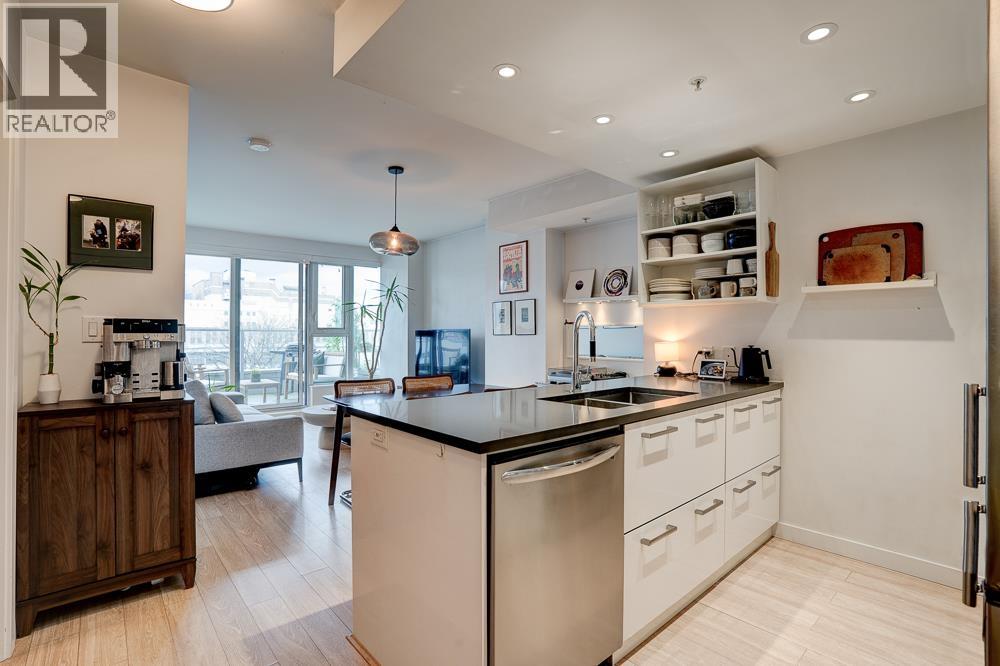 201 983 E Hastings Street, Vancouver, British Columbia  V6A 0G9 - Photo 11 - R3066424