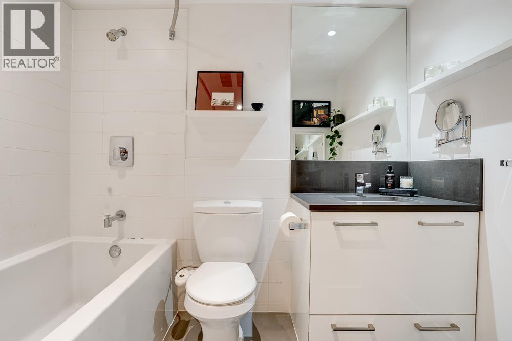 201 983 E Hastings Street, Vancouver, British Columbia  V6A 0G9 - Photo 25 - R3066424