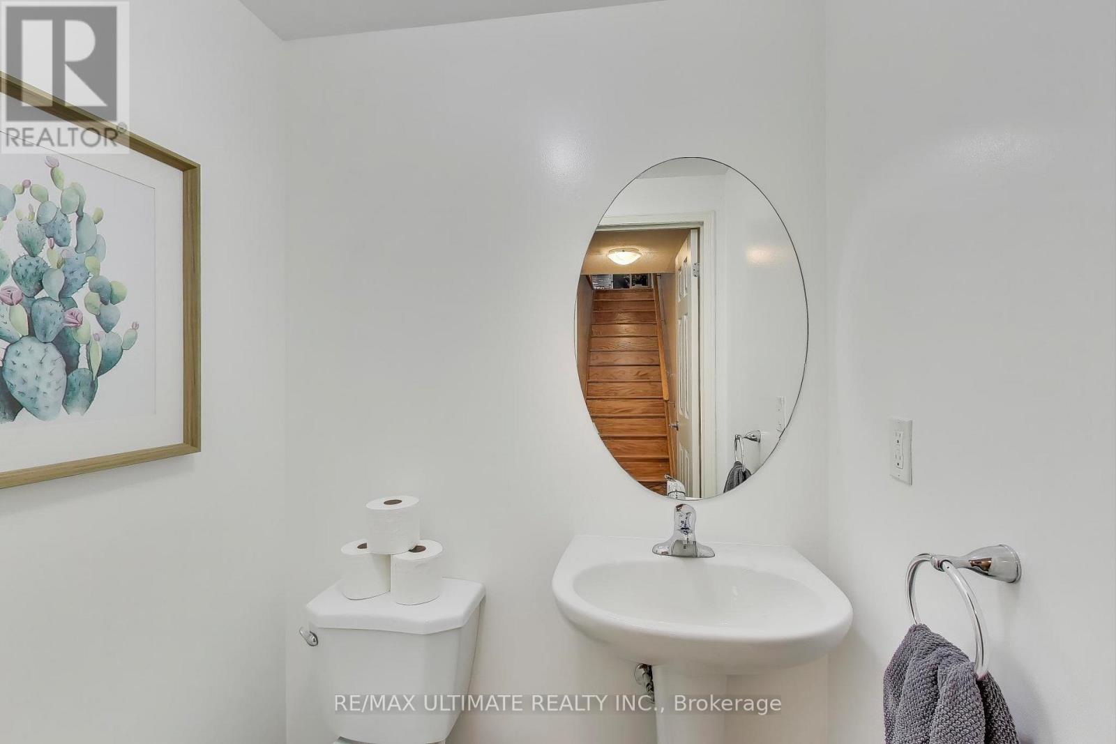 8 Odoardo Disanto Circle, Toronto, Ontario  M3L 0E7 - Photo 15 - W12540764