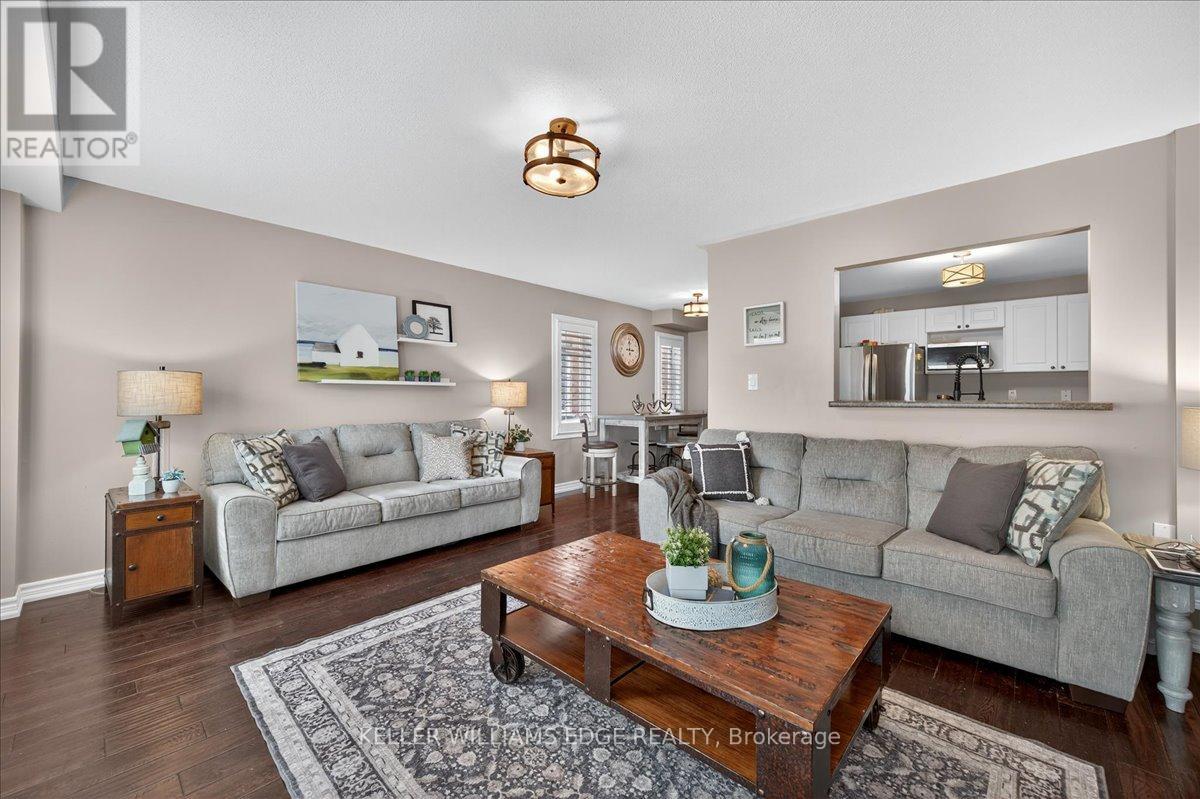 616 Iris Court, Burlington, Ontario  L7L 7A1 - Photo 15 - W12540842