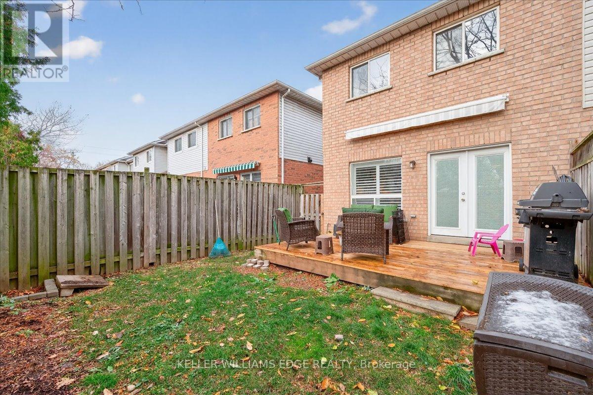 616 Iris Court, Burlington, Ontario  L7L 7A1 - Photo 28 - W12540842