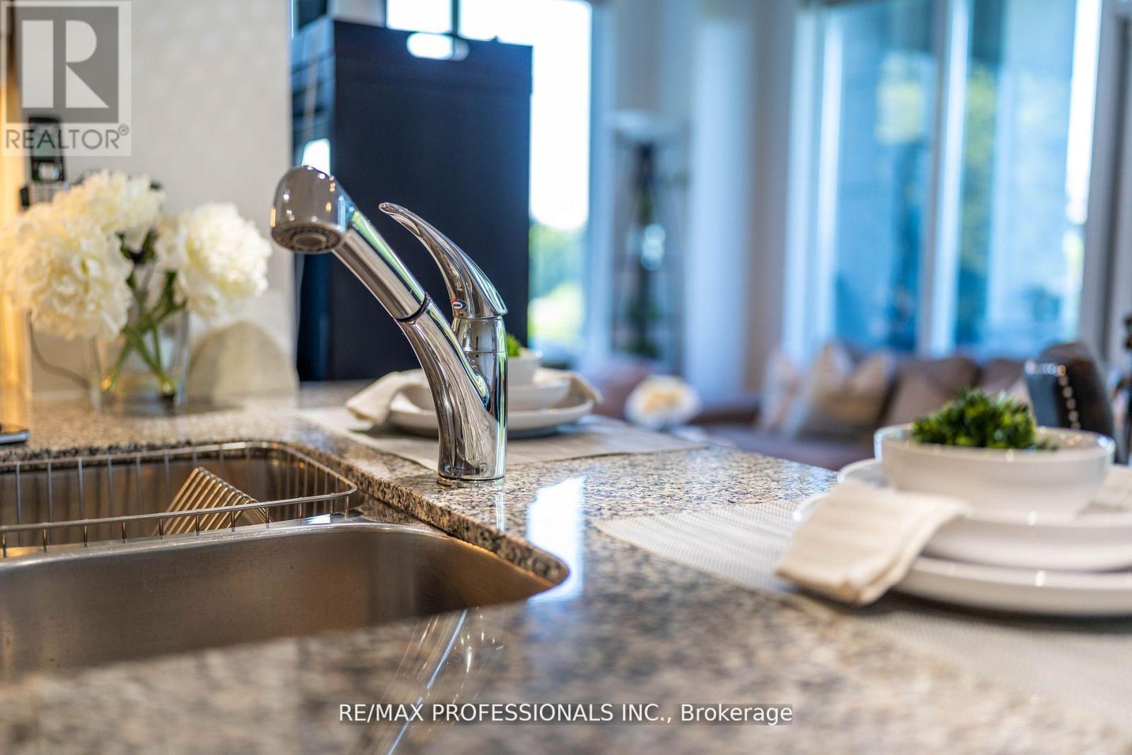 203 - 58 Marine Parade Drive, Toronto, Ontario  M8V 4G1 - Photo 15 - W12540870