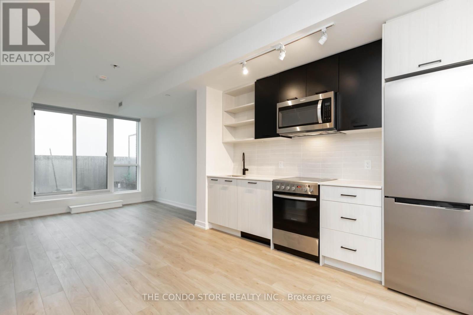 524 - 2300 St. Clair Avenue W, Toronto, Ontario  M6N 1K8 - Photo 17 - W12540878