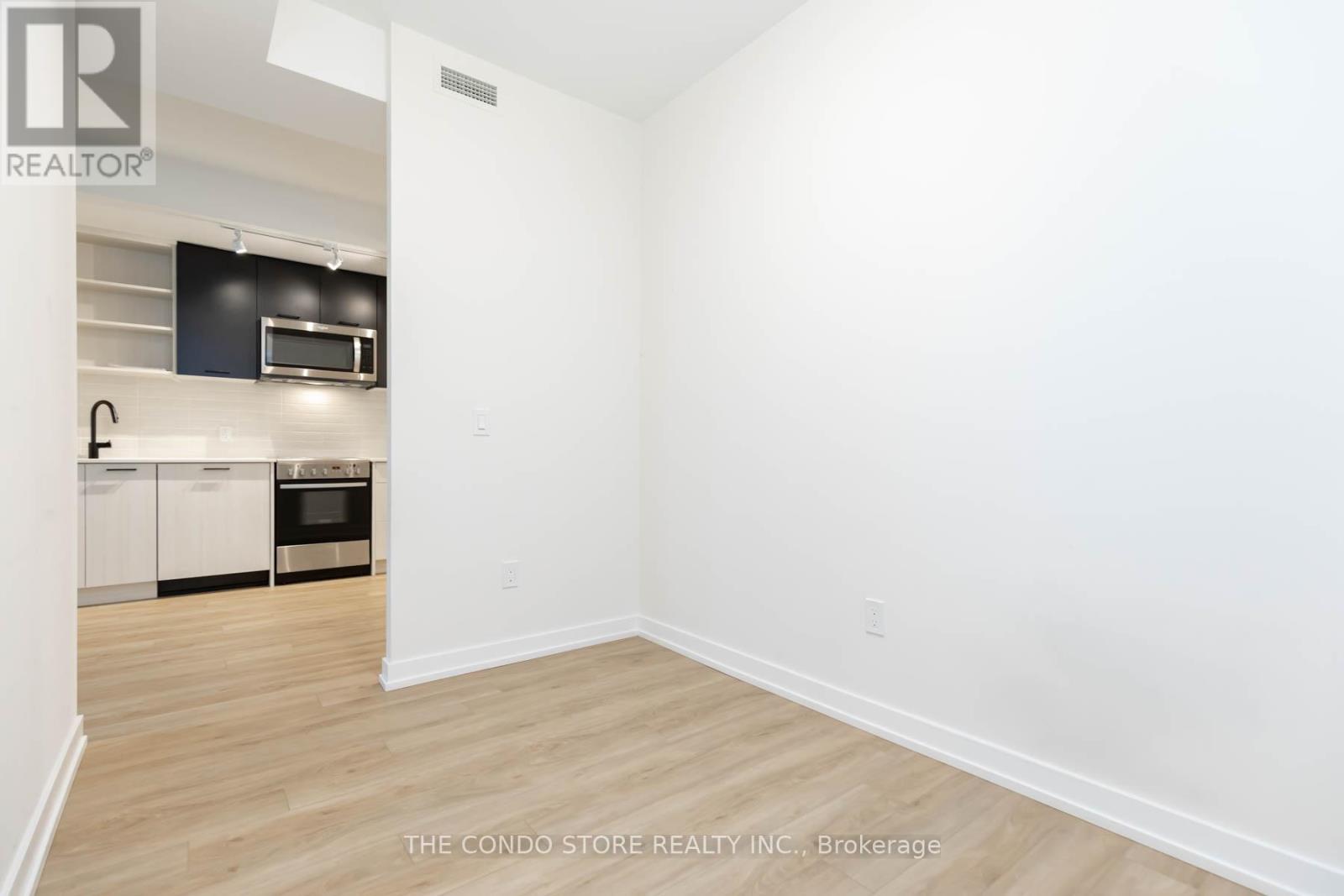 524 - 2300 St. Clair Avenue W, Toronto, Ontario  M6N 1K8 - Photo 23 - W12540878