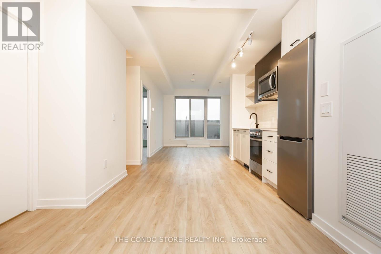 524 - 2300 St. Clair Avenue W, Toronto, Ontario  M6N 1K8 - Photo 5 - W12540878