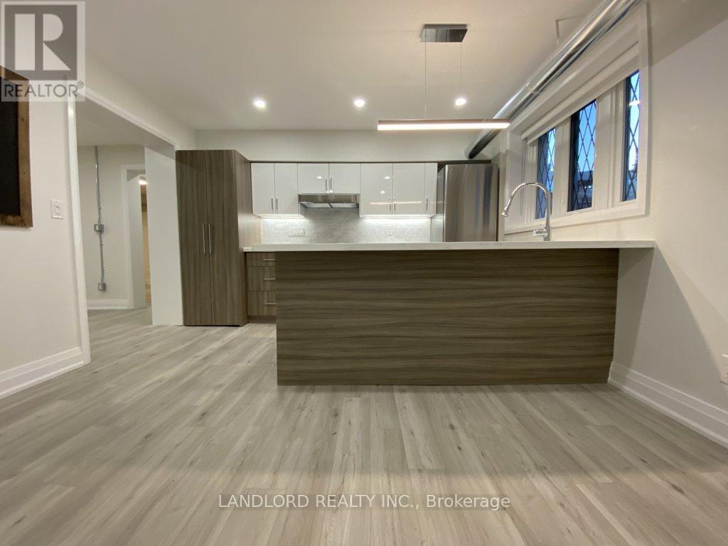 1 - 2520 BLOOR STREET W, Toronto, Ontario