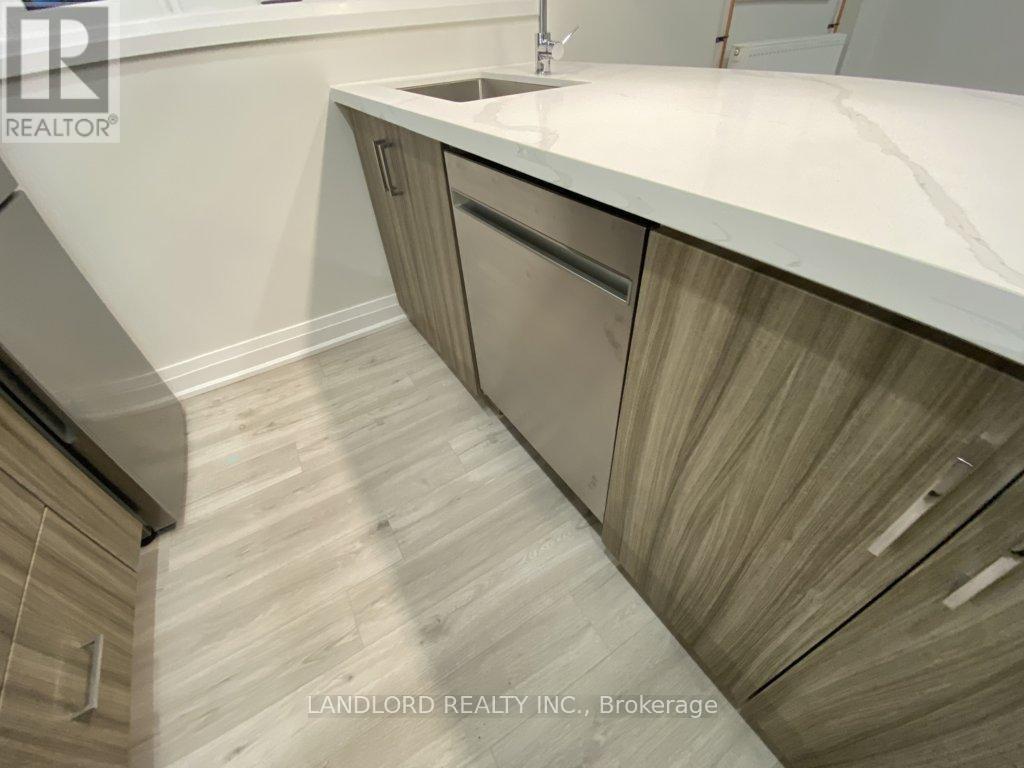 1 - 2520 Bloor Street W, Toronto, Ontario  M6S 1R8 - Photo 5 - W12540914