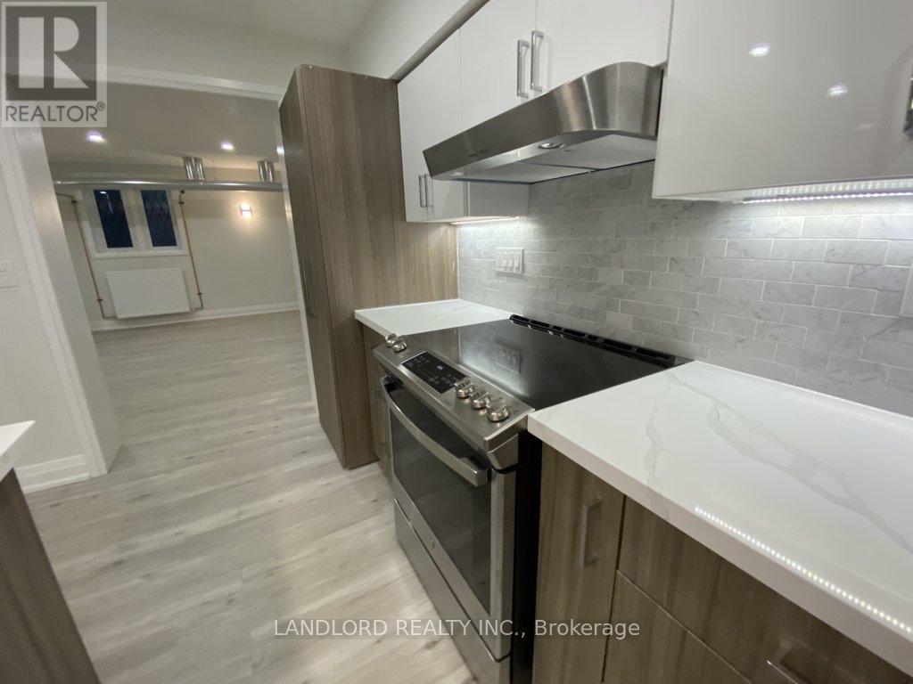 1 - 2520 Bloor Street W, Toronto, Ontario  M6S 1R8 - Photo 6 - W12540914